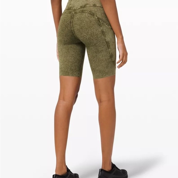 Lululemon Fast and Free High Rise Short 10” Size 4 Olive Green NEVER WORN - Picture 3 of 14